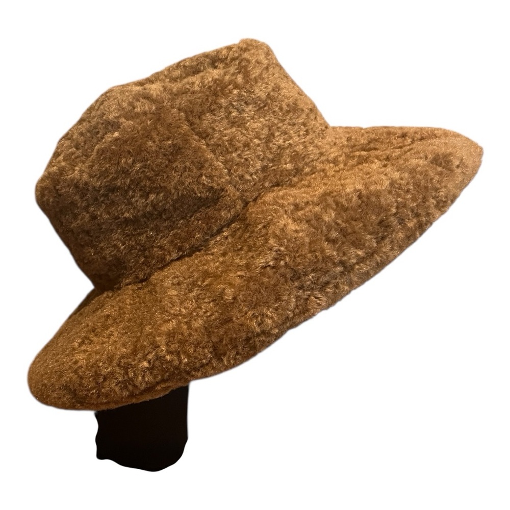 Fabulous Furs camel brown tan faux fur Sherpa floppy hat new with tags
